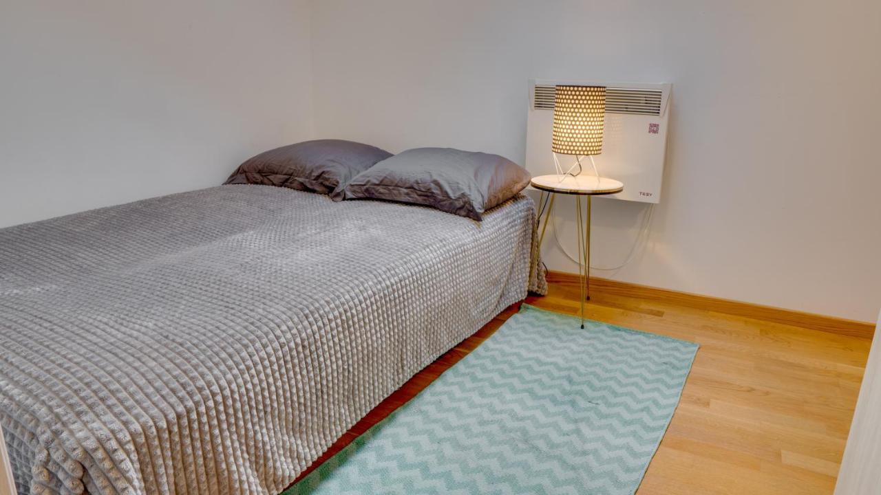 SPA apartment YANG - jakkuzi, sauna, spa Novi Sad Bagian luar foto