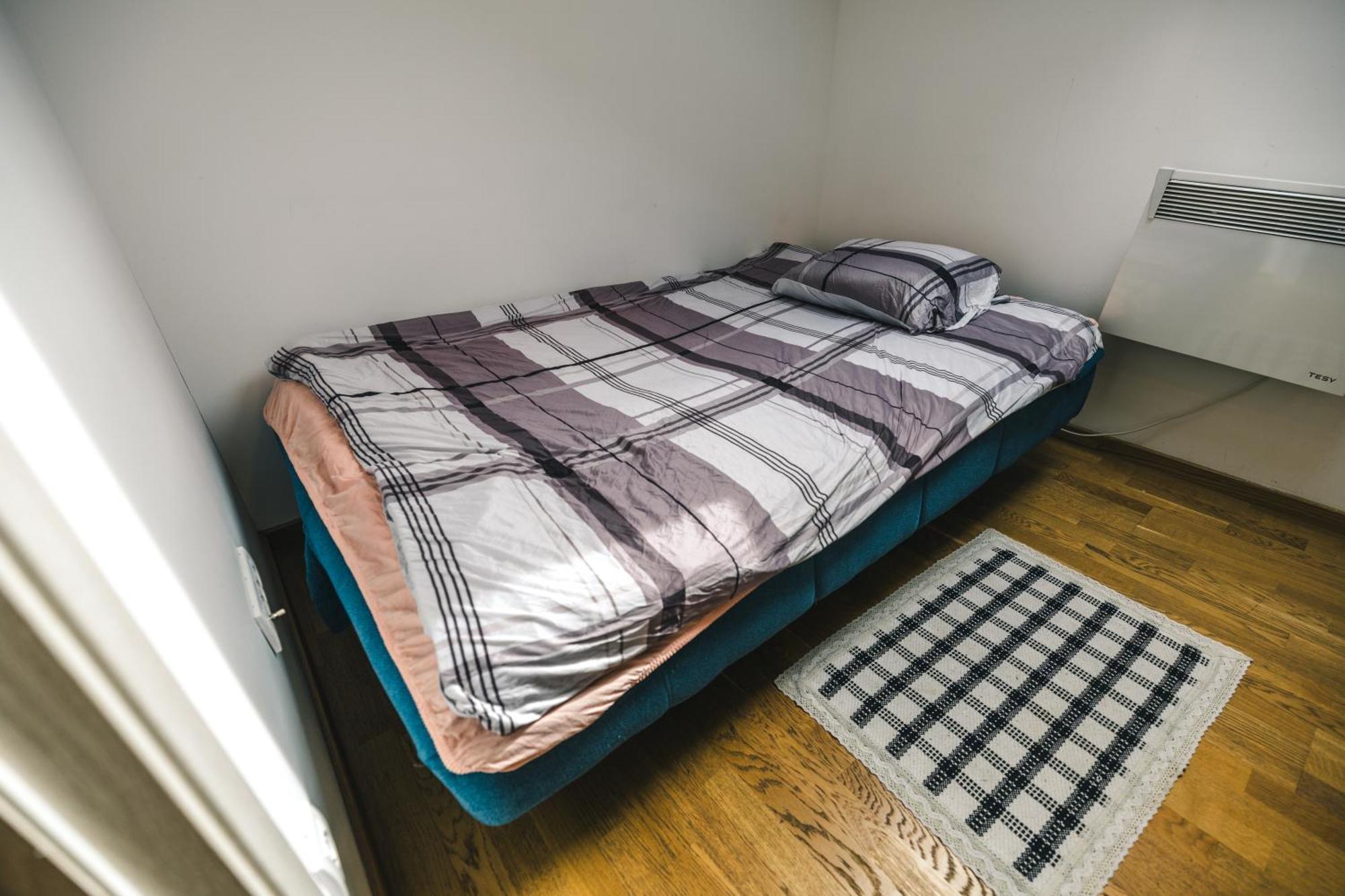 SPA apartment YANG - jakkuzi, sauna, spa Novi Sad Bagian luar foto