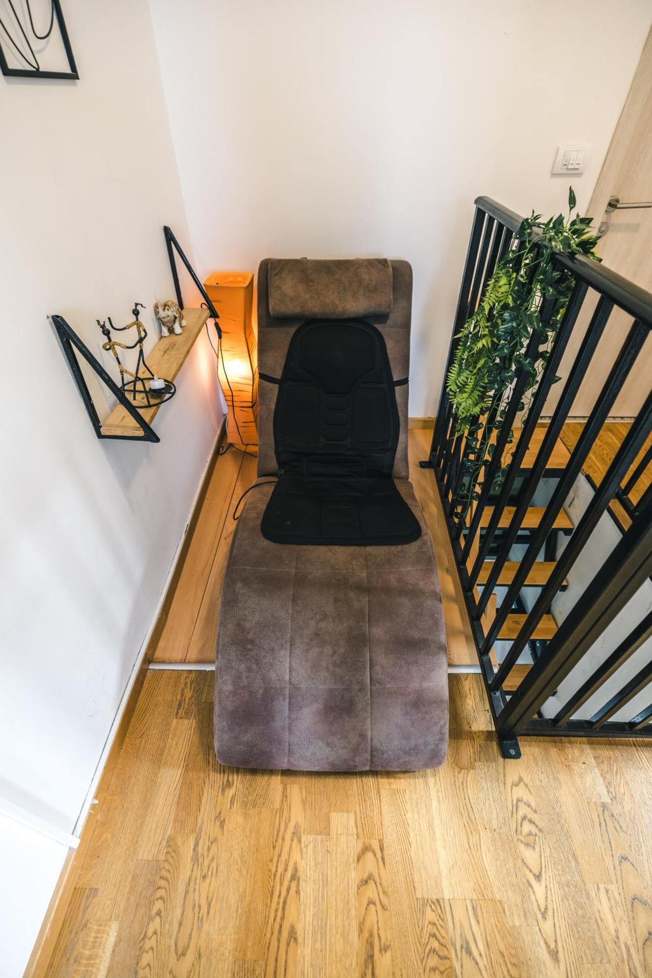 SPA apartment YANG - jakkuzi, sauna, spa Novi Sad Bagian luar foto